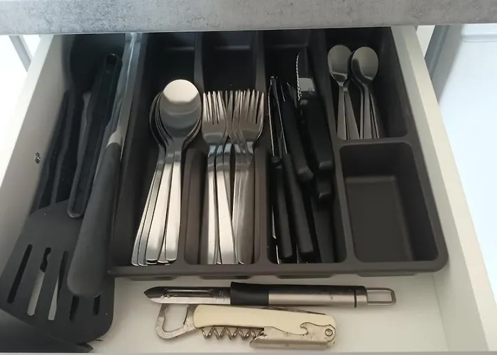 Comfortable In A Absolutely Quiet *